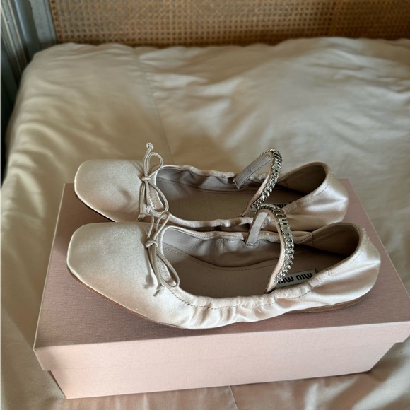 Miu Miu Silk Ballet Flats with Silver chain Size:38 - Picture 10 of 11